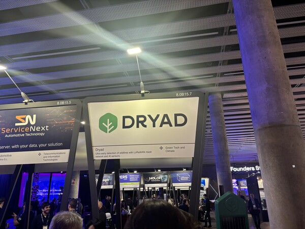 스페인 스타트업 드리아드(Dryad)가 5일(현지시각) 세계 최대 이동통신 전시회 모바일 월드 콩그레스(MWC) 2025 스페인 바르셀로나 피라 그란 비아 전시장에서 부스를 마련하고 있다. / 바르셀로나(스페인)=김광연 기자