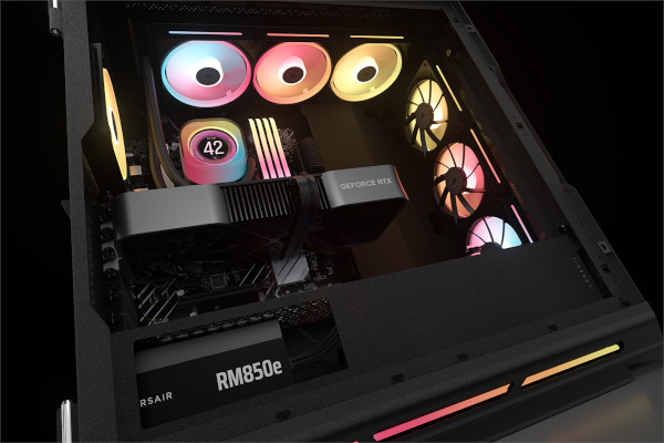 최신 고성능 게이밍 PC의 잠재력을 극대화하는 커세어의 제품들 / 커세어