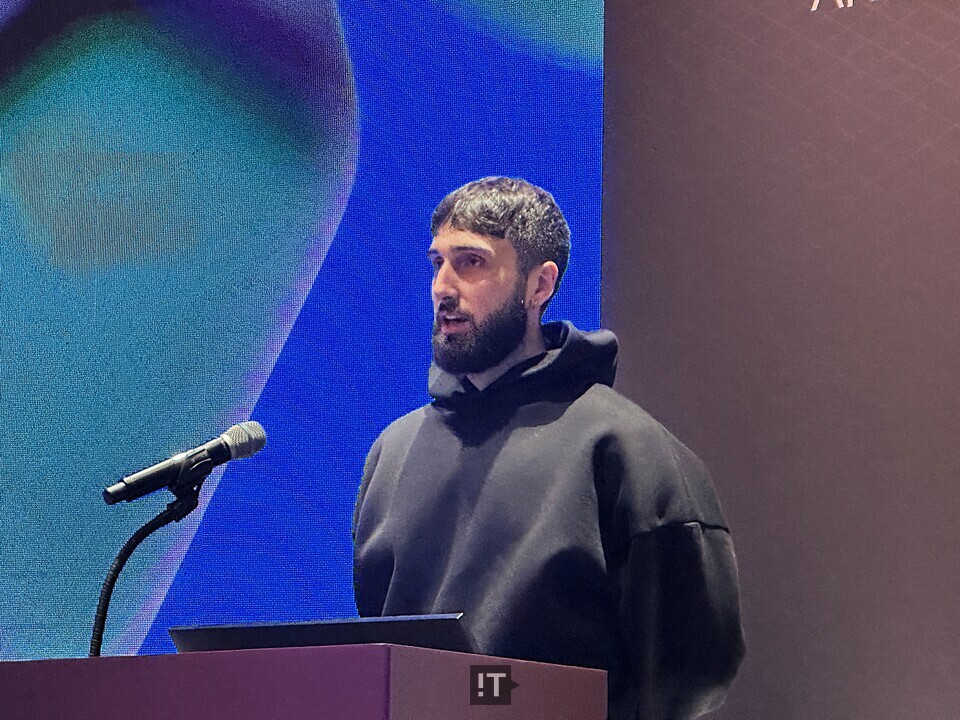 에이단 고메즈 코히어 최고경영자(CEO)가 LG CNS가 6일 서울 엘타워에서 개최한 AX 세미나에서 기조연설하고 있다. / 김경아 기자