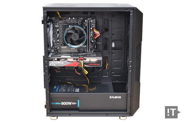 100만원 초반대 가격대에서 뛰어난 ‘가성비’를 갖춘 ‘AI 게이밍 PC’ / 권용만 기자