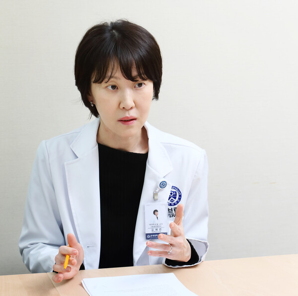 김혜련 교수 “폐암에 흔한 EGFR 변이, 조기 검진·적기 치료 중요”