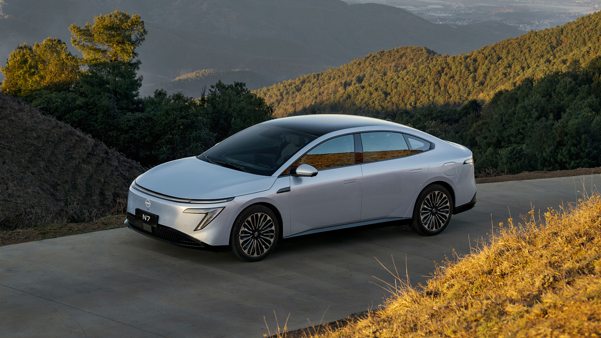 닛산의 전기차 N7./ 닛산