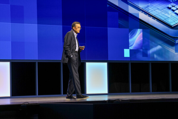 립부 탄 인텔 CEO / 인텔