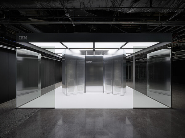 IBM '퀀텀 시스템 투' 양자컴퓨터 / IBM