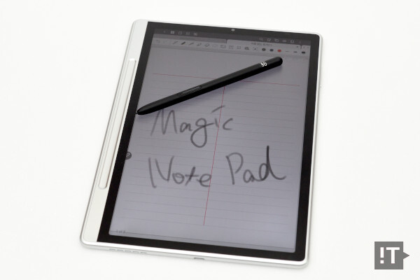 매직 노트 패드에 기본 제공되는 ‘XPpen Notes’ 앱 사용 모습 / 권용만 기자