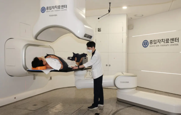 세브란스병원 중입자치료센터 고정형 중입자 치료실 전경 / 연세암병원