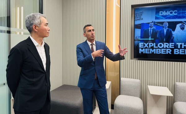 넥써쓰(NEXUS) 장현국 대표가 14일 아랍에미리트(UAE) 두바이 DMCC(복합상품센터)를 방문했다. /넥써쓰