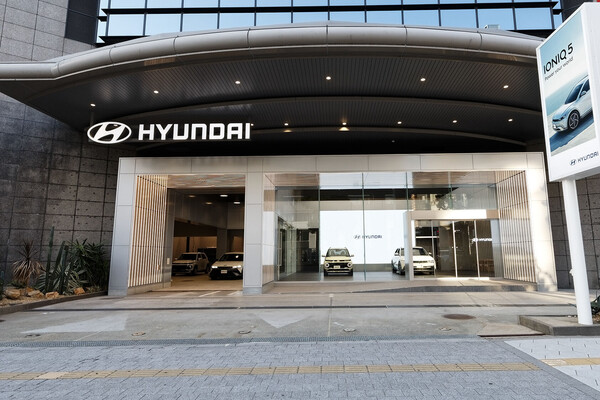 오사카에 위치한 현대 익스피리언스 센터 전경. / 현대자동차