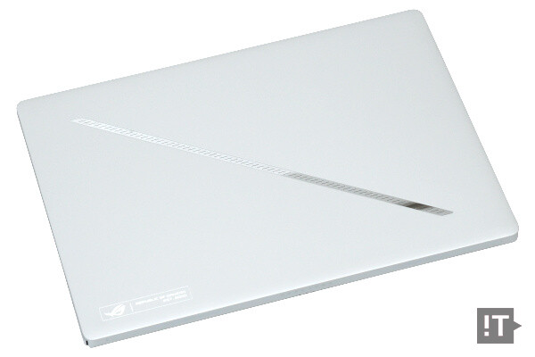 매력적인 이동성에 한층 업그레이드된 성능 갖춘 에이수스 ROG 제피러스 G14(2025) / 권용만 기자