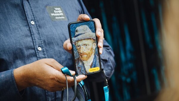 삼성전자는 네덜란드 암스테르담에 위치한 '반고흐 미술관(Van Gogh Museum)'과 3년간 파트너십을 체결했다고 15일 밝혔다. /삼성전자