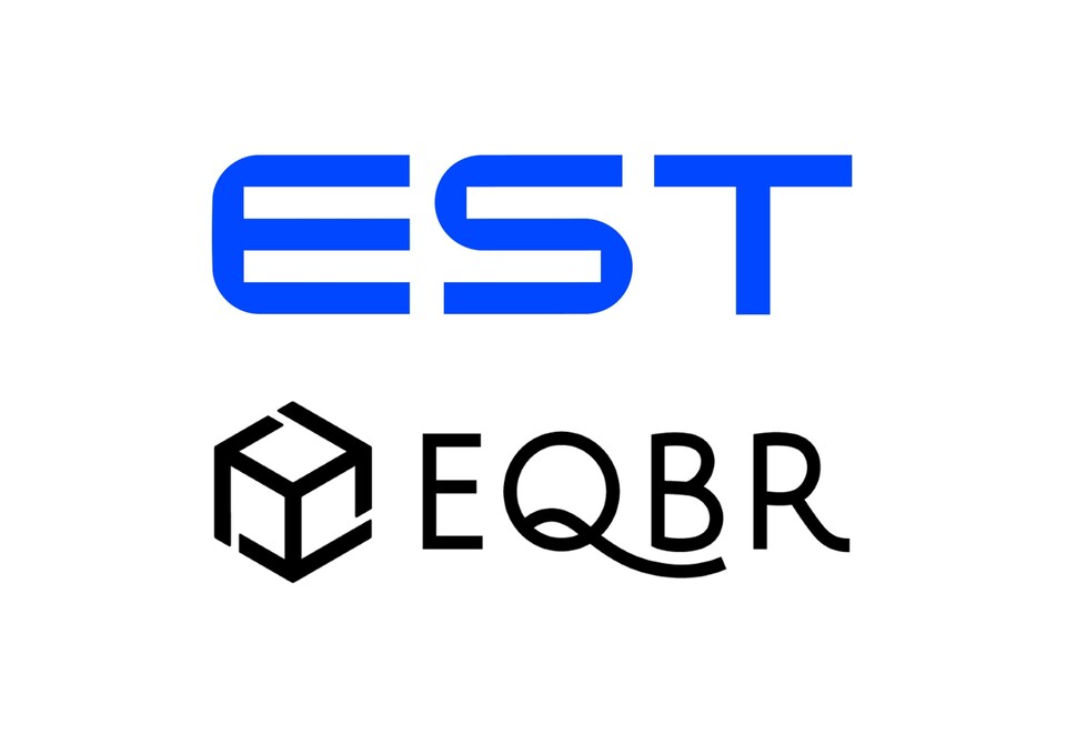 이스트소프트는 이큐비알과 대화형 AI 솔루션 ‘AI 라이브 챗’의 공급 계약을 체결했다. / 각 사