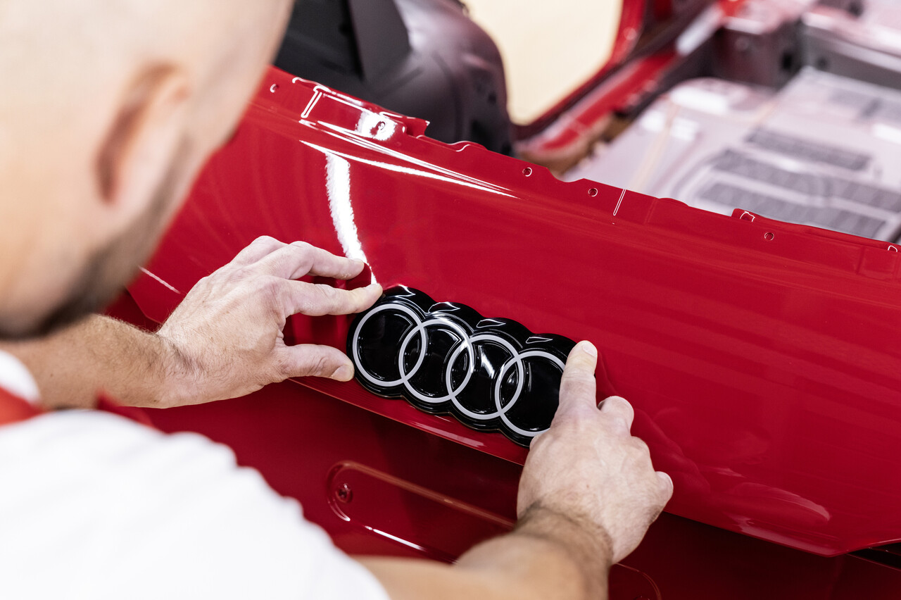 생산 공장에서 Q3가 생산되는 모습. / 아우디