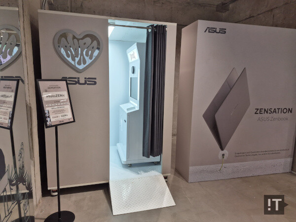 1층 포토 부스에서도 ‘포토제닉’ 이벤트가 마련됐다. / 권용만 기자