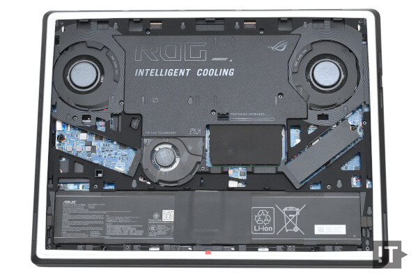 에이수스 ROG 스트릭스 스카 16(G635) 내부 모습 / 권용만 기자