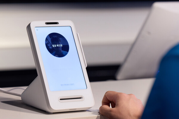 토스가 얼굴 인식 기반 간편결제 서비스 ‘토스 페이스페이’ / 토스