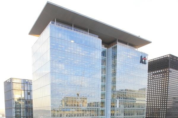 KT 사옥. / KT