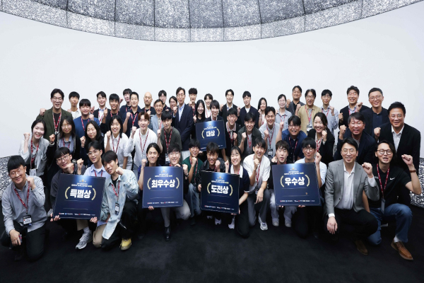 LG CNS ‘최적화 그랜드 챌린지’ 수상자 및 관계자들 / LG CNS