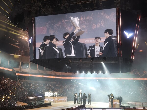 9월 28일 인천 인스파이어 아레나에서 열린 ‘LCK 파이널 결승전’에서 젠지는 3대 1로 치열한 혈투 끝에 최종 우승을 차지했다. / 천선우 기자