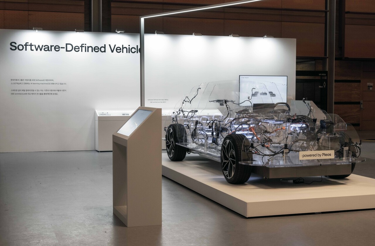 현대차의 E&E 아키텍처. / 현대자동차