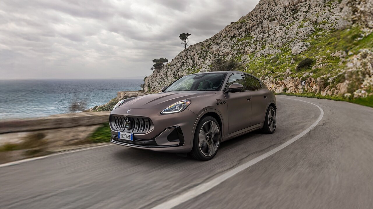 마세라티 그레칼레 폴고레. / 마세라티