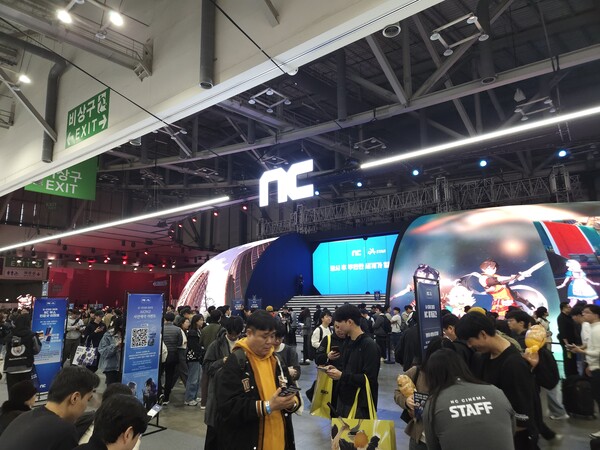 지스타 2025 엔씨소프트 부스 현장. / 천선우 기자