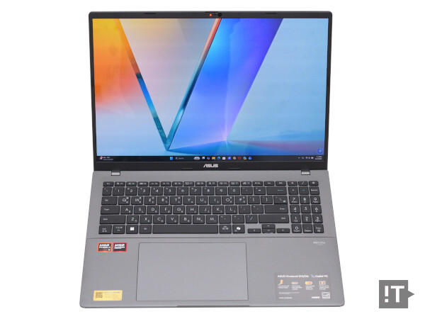 에이수스 비보북 S16(M3607) 펼쳤을 때 모습 / 권용만 기자