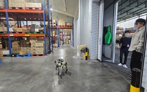 AI는 분석, 판단은 사람...공장 순찰 로봇 실증 - 뉴스 썸네일 이미지