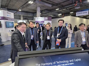 IBK 부스 찾은 정무위 국회의원 "금융이 스타트업 뒷받침해야" [CES 2026] - 뉴스 썸네일 이미지