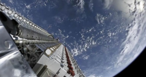 이란 사태 확산 속...美 트럼프, 스타링크 활용 시위대 지원 검토 - 뉴스 썸네일 이미지