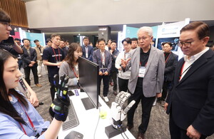 구광모의 ABC, LG '아기 유니콘'으로 키운다 - 뉴스 썸네일 이미지