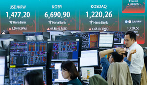 AI 테마에 시총순위도 흔들… ‘부품·전력’ 뜨고 ‘바이오·금융’ 지고