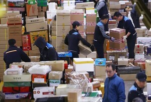택배 노동자 산재 5년새 3배 ‘쑥’… 올해 산재 사망 7명