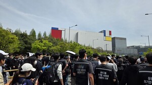 [단독] ‘600만원 보상’ 삼성 CSS 직원, ‘6억 성과급’ 길 열렸다
