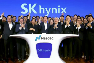SK하이닉스, 美 ADR보다 30% 밑돌아… 본주 재평가 언제쯤