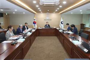 “Netflix, YouTube, and Naver should pay too”