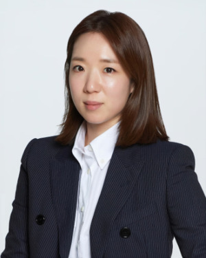 [현대해상 승계딜레마 ⑤] 모기업 후광 장녀 정정이... 신사업 성과 입증... - 뉴스 썸네일 이미지