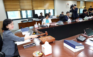 토스·삼쩜삼 어쩌나… ‘스크래핑’ 문턱 높아진다