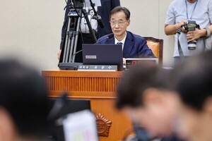 "수십조원 담합해놓고 세금 지원?"...정유 4사 CEO, 국감 십자포화 예고 - 뉴스 썸네일 이미지
