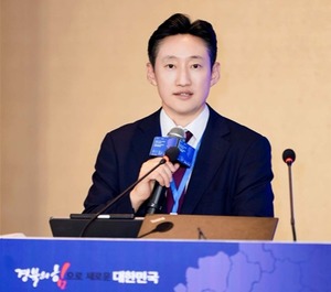 AI 시대 한국 기업은 세계와 어떻게 협력해야 하나 [기고] - 뉴스 썸네일 이미지